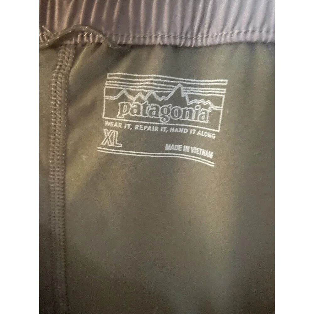 Patagonia Women's Fleetwith Skort Black / Dark Gray Size XL Hiking Travel Active